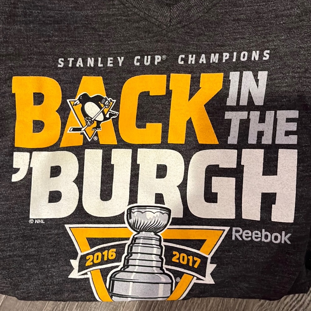 Vintage 2016 Pens Stanley Cup T-shirt